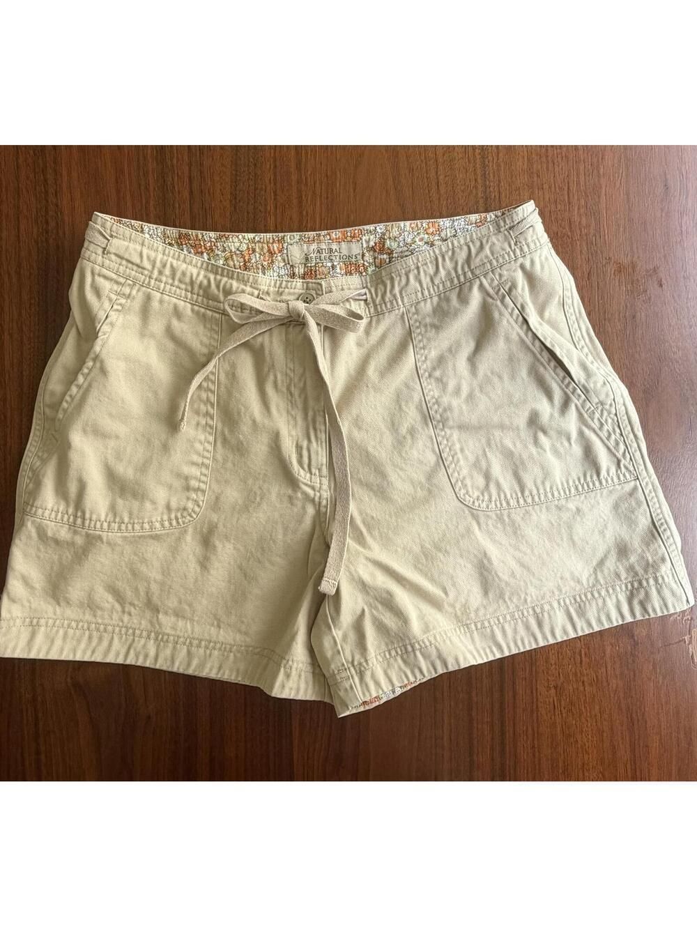 Natural Reflections Beige Cotton Casual Shorts with Floral Trim - Size 8